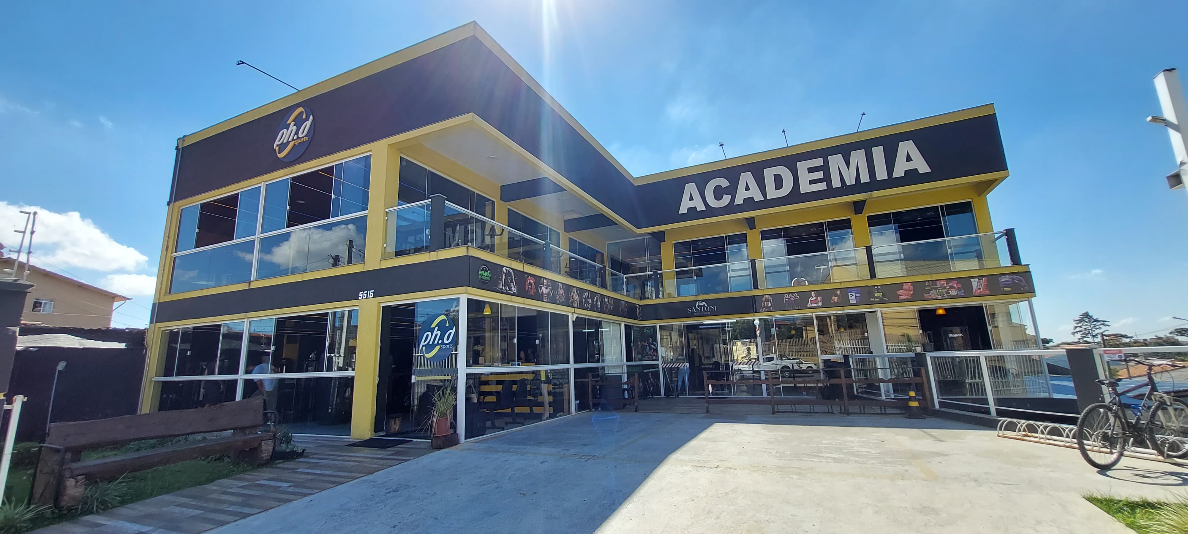 Academia Alto Boqueirão - Fachada